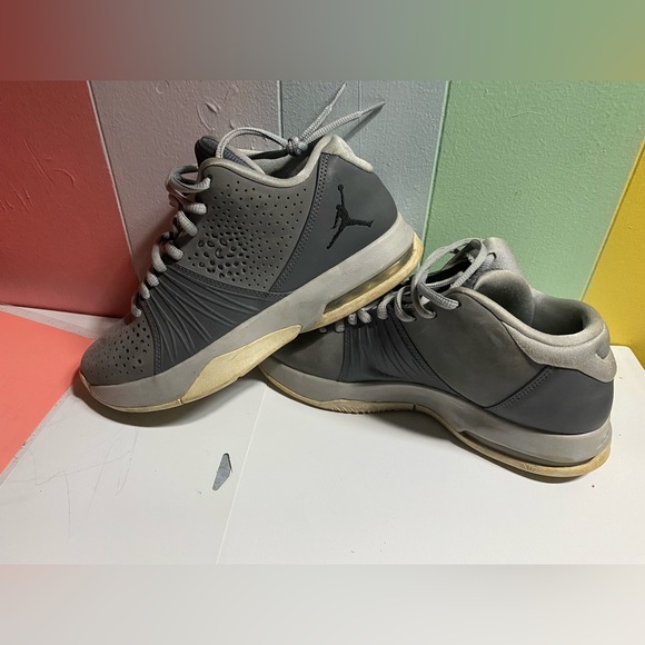 Jordan - Picture 4 of 4